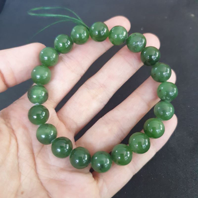 Vòng tay đá ngoc bich