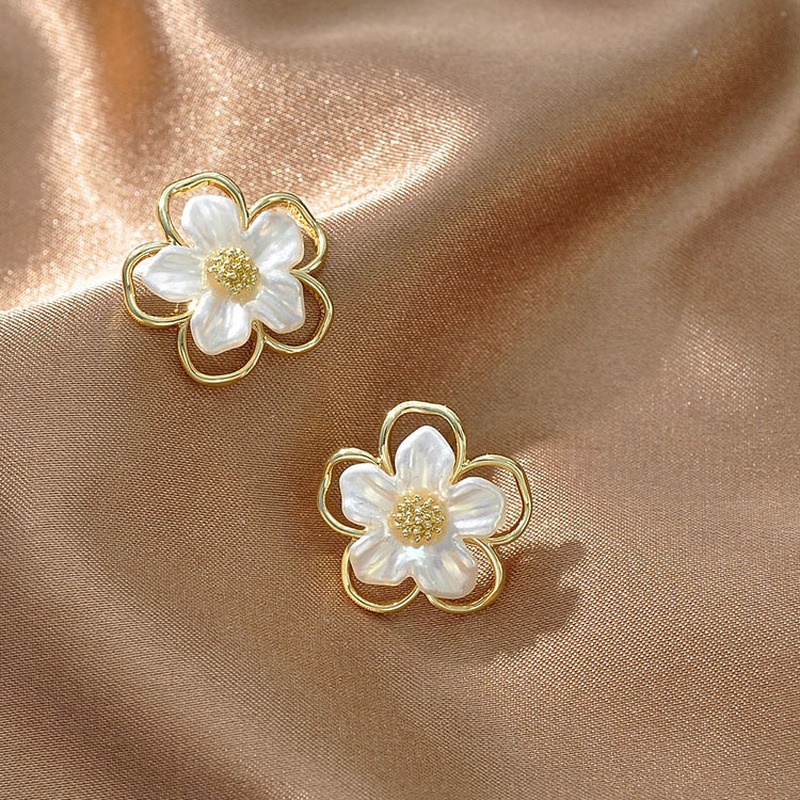 Bông Tai Nhỏ Xinh Tinh Xảo Cao Cấp Thời Trang Hàn Quốc Cho Nữ