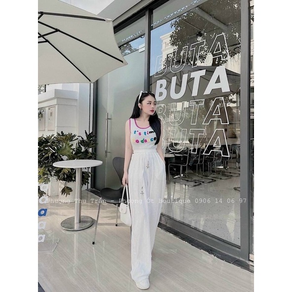 Áo len sát nách viền đen, hồng chữ bông nổi A093