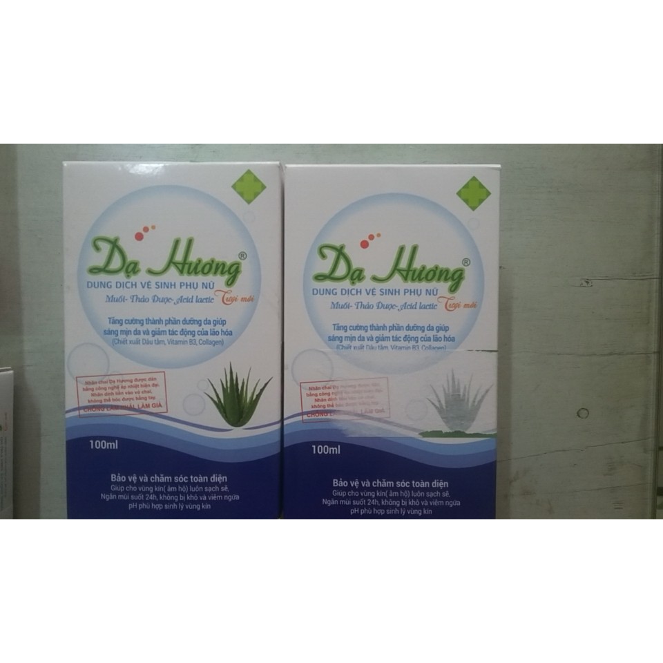 Dung dịch vệ sinh phụ nữ dạ hương 2 màu Xanh- Tím