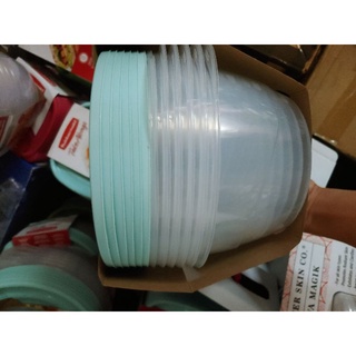Hộp đựng thức ăn Rubbermaid