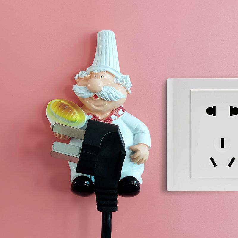 Móc Dán Tường Giữ Phích Cắm Kiểu Đầu Bếp Hoạt Hình Đáng Yêu Độc Đáo