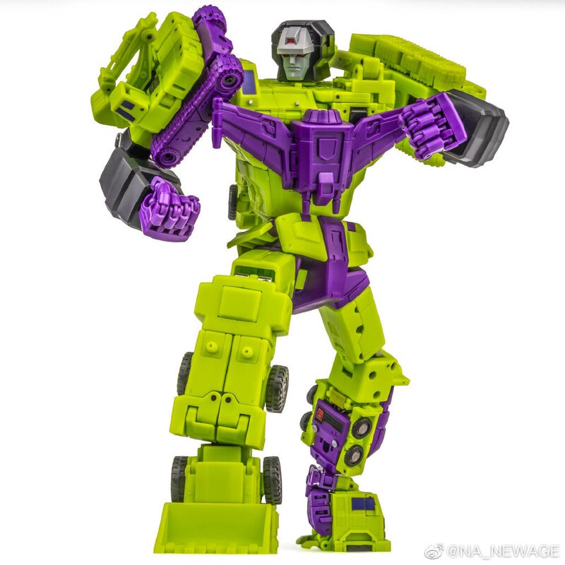 Mô hình Transformers G1 NewAge Hephaestus (Devastator)