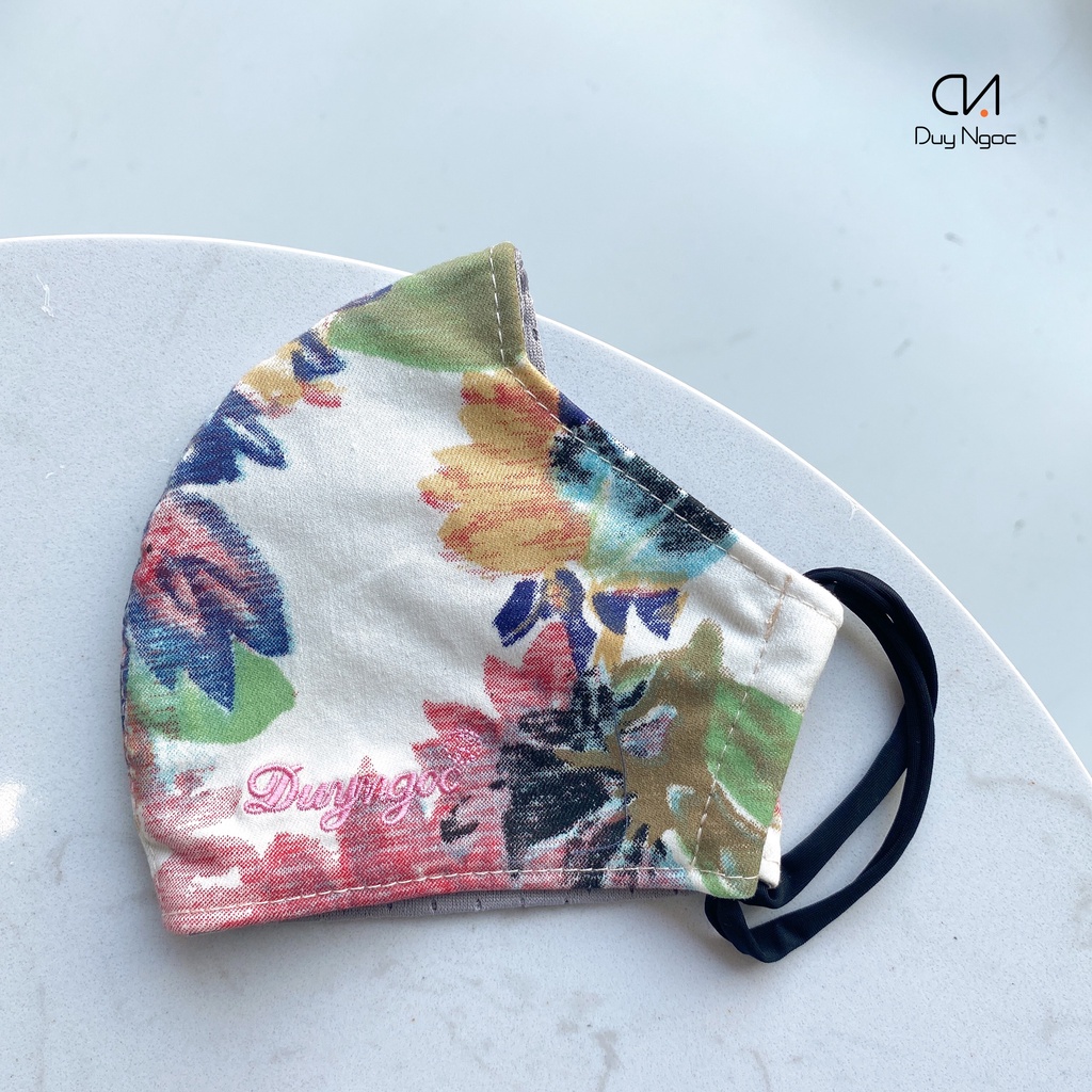 Khẩu trang vải cao cấp Duy Ngọc, chất liệu cotton dày dặn - Họa tiết hoa văn - chống nắng, tia UV hiệu quả (8793)