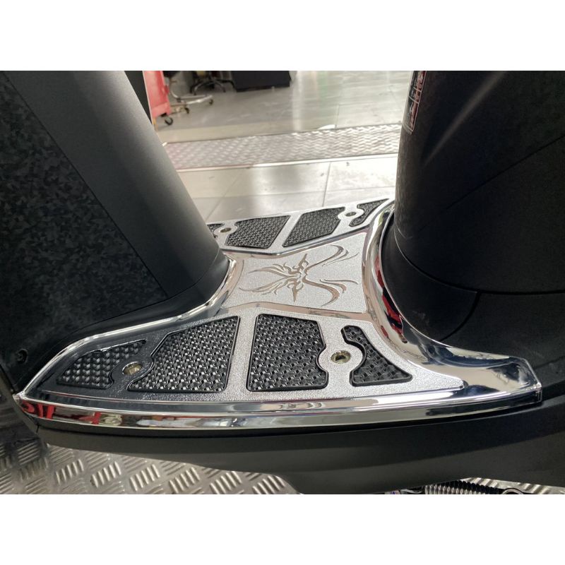 Thảm lót sàn để chân vision 2021 2022 2023 2024 inox cao su crom carbon