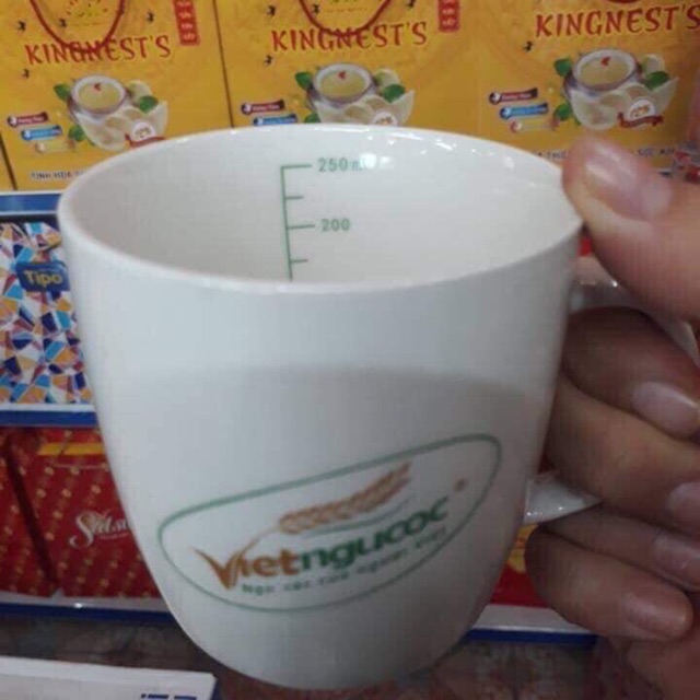 Cốc sứ chia vạch