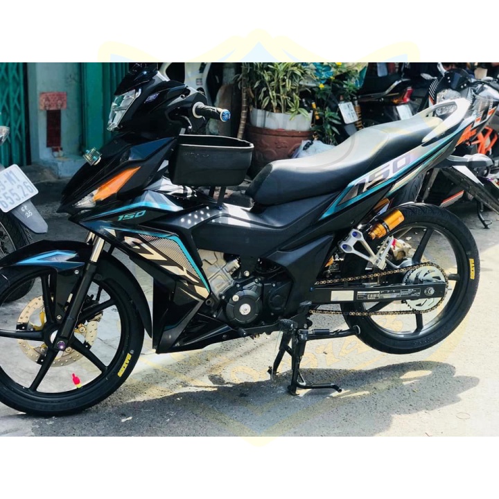 ( Quí khách vui lòng mang ra tiệm cho thợ dán ) Tem winner 150 GTR sọc xanh đen