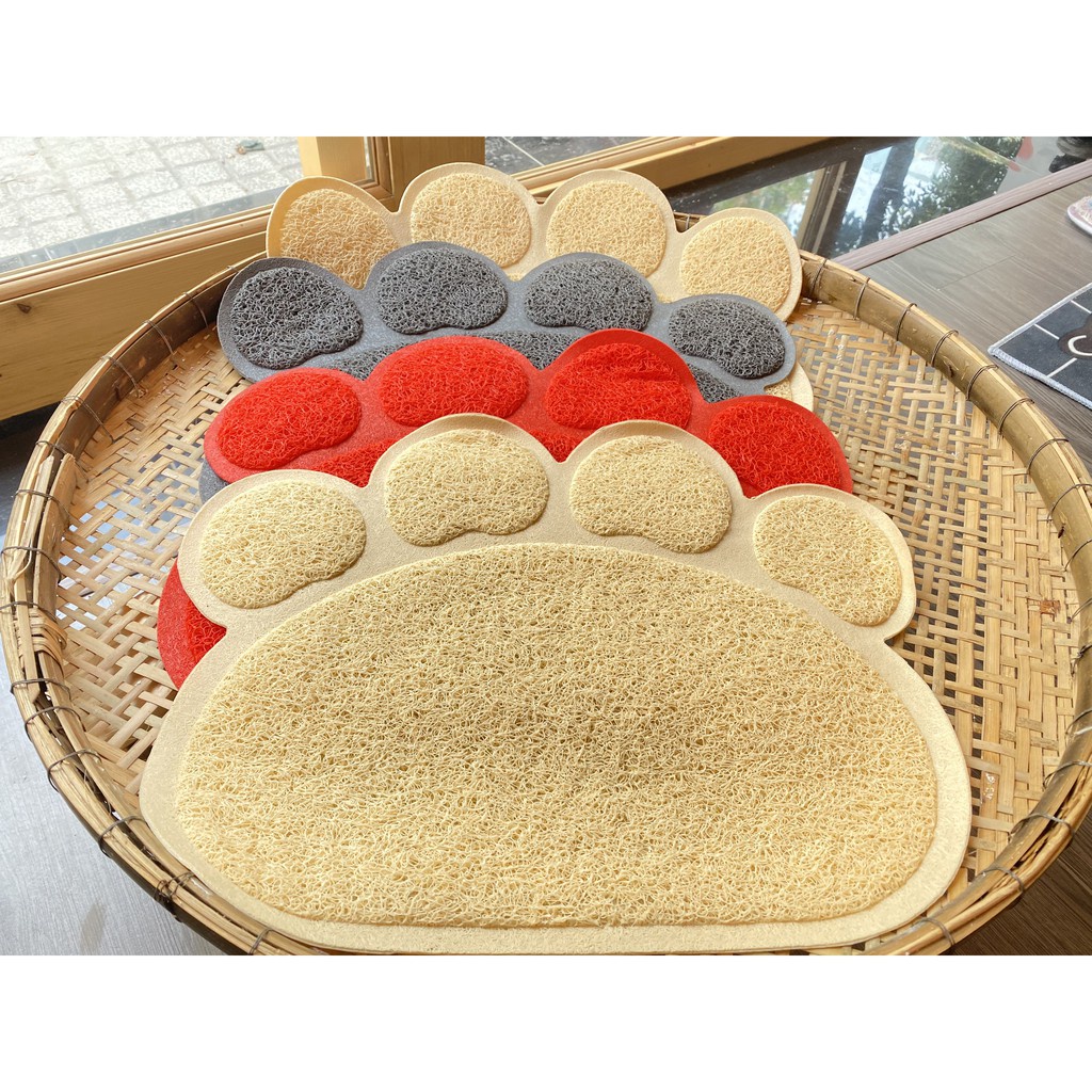 Thảm chùi chân chống văng cát ra ngoài cho mèo hình bàn chân chất liệu cao su dễ dàng vệ sinh và an toàn size S