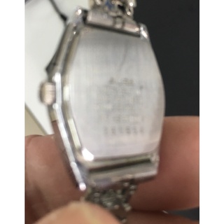 Đồng hồ nữ hiệu alba / seiko