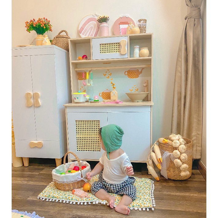 .. Tủ bếp đồ chơi gỗ cho bé, Playkitchen hàng thiết kế cao cấp màu gỗ ngang 70cm mã 002