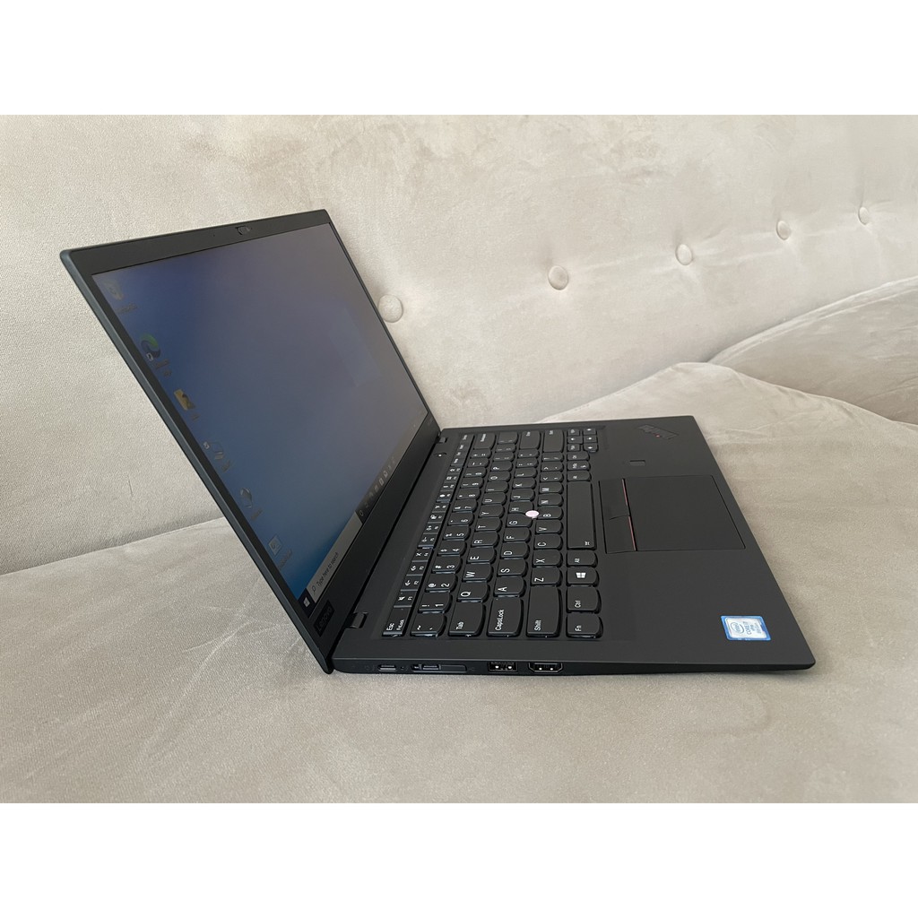 Máy tính Laptop Lenovo Thinkpad X1 Carbon Gen 6/ Core i7-8650U/ Ram 16GB/ SSD 256GB