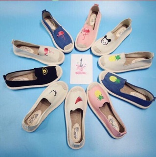 Giầy silip on hình cute