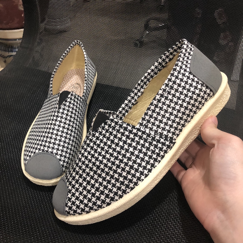 Giầy lười đế cao su phối màu trẻ trung - G032 | BigBuy360 - bigbuy360.vn