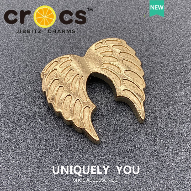 Phụ Kiện Khóa Dây Xích Kim Loại Hình Trái Tim / Hoa Đính Đá Trang Trí Giày crocs