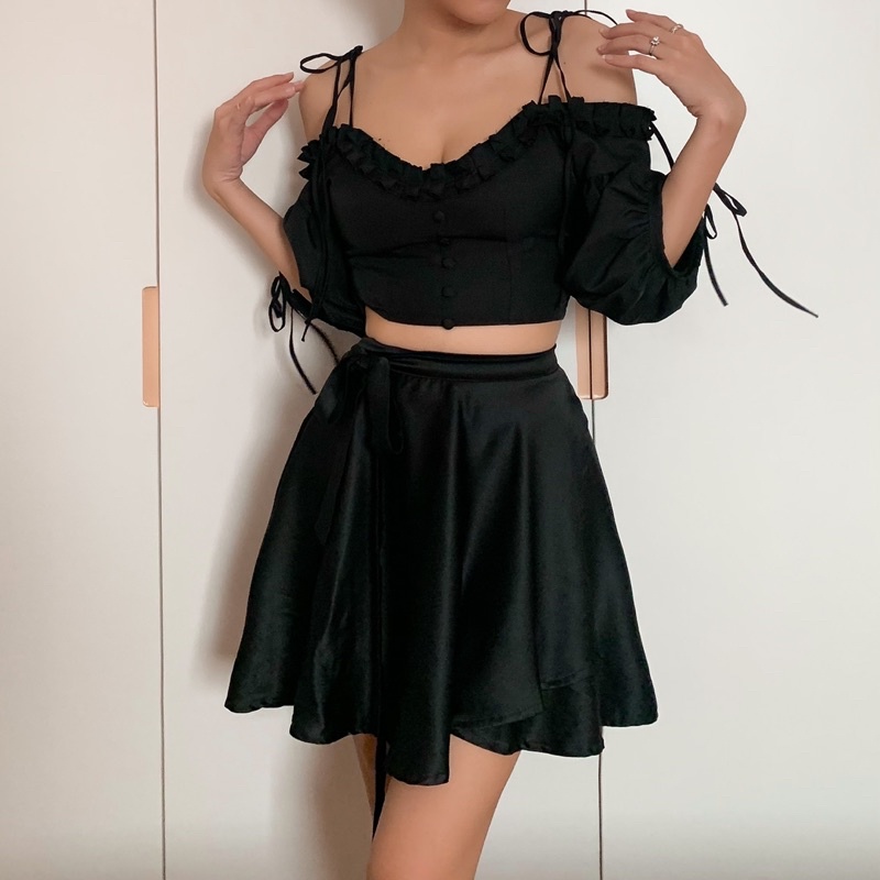Lady Croptop - áo 2 dây bèo vai dáng ngắn - ẢNH SHOP TỰ CHỤP