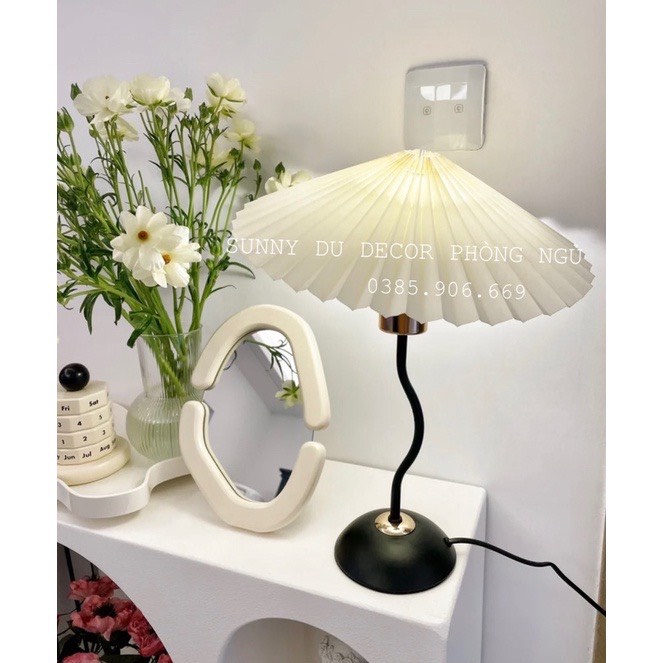 ĐÈN NGỦ ĐỂ BÀN PHONG CÁCH BẮC ÂU, VINTAGE MÀU TRẮNG , XANH, 1 NẤC SÁNG BÓNG LED BẢO VỆ MẮT