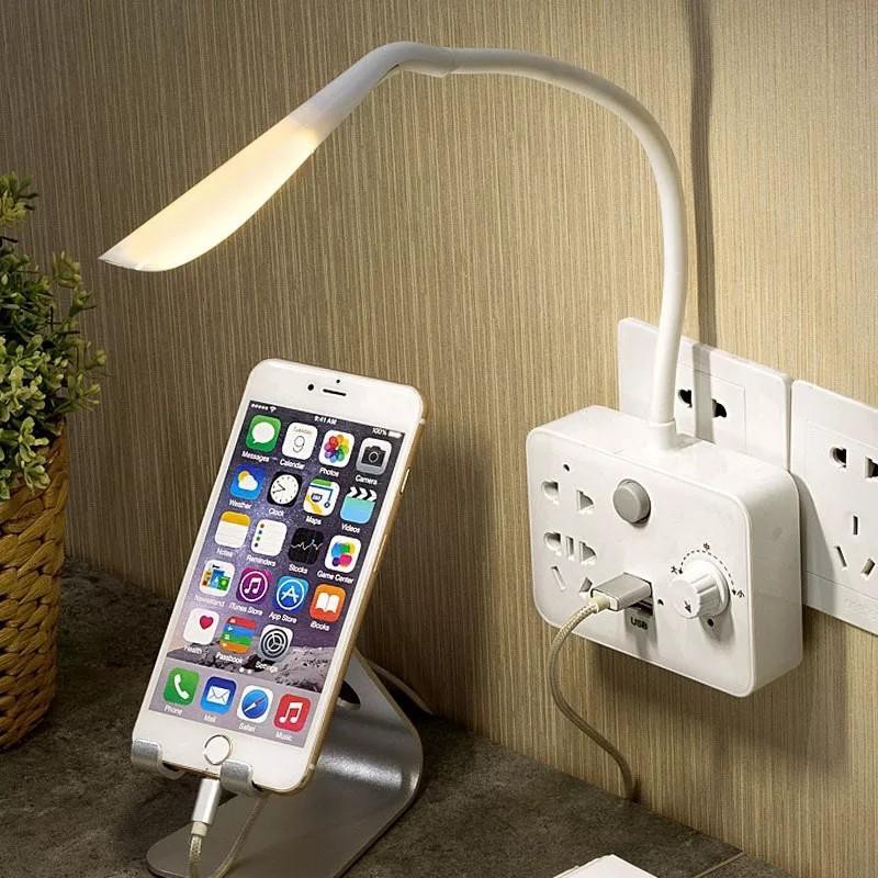 Ổ cắm kết hợp đèn ngủ có 2 cổng USB