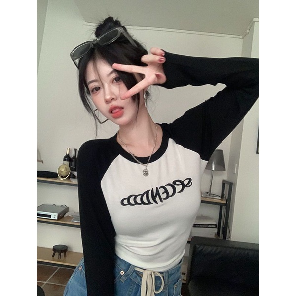 COZOK Áo Thun Lửng Tay Dài Dáng Ôm Thêu Chữ Màu Sắc Tương Phản Dễ Thương