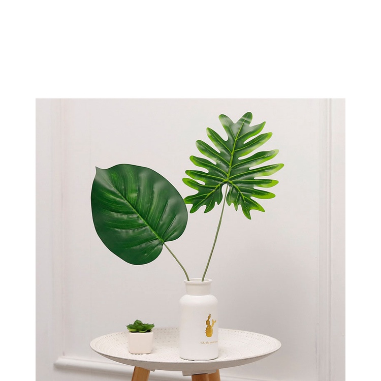 Cành lá cây nhựa trang trí lọ hoa