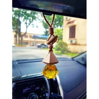 Tinh dầu treo xe ô tô