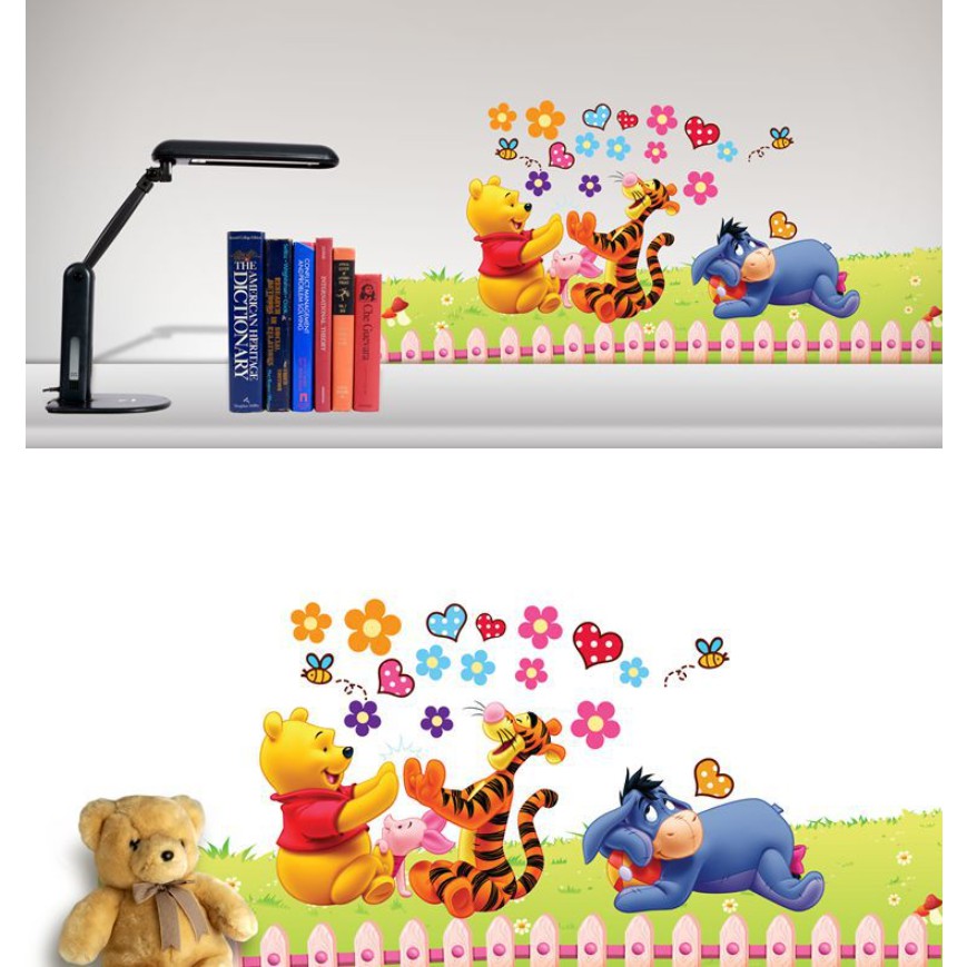 Decal dán tường - Gấu Pooh vui sân vườn nhỏ