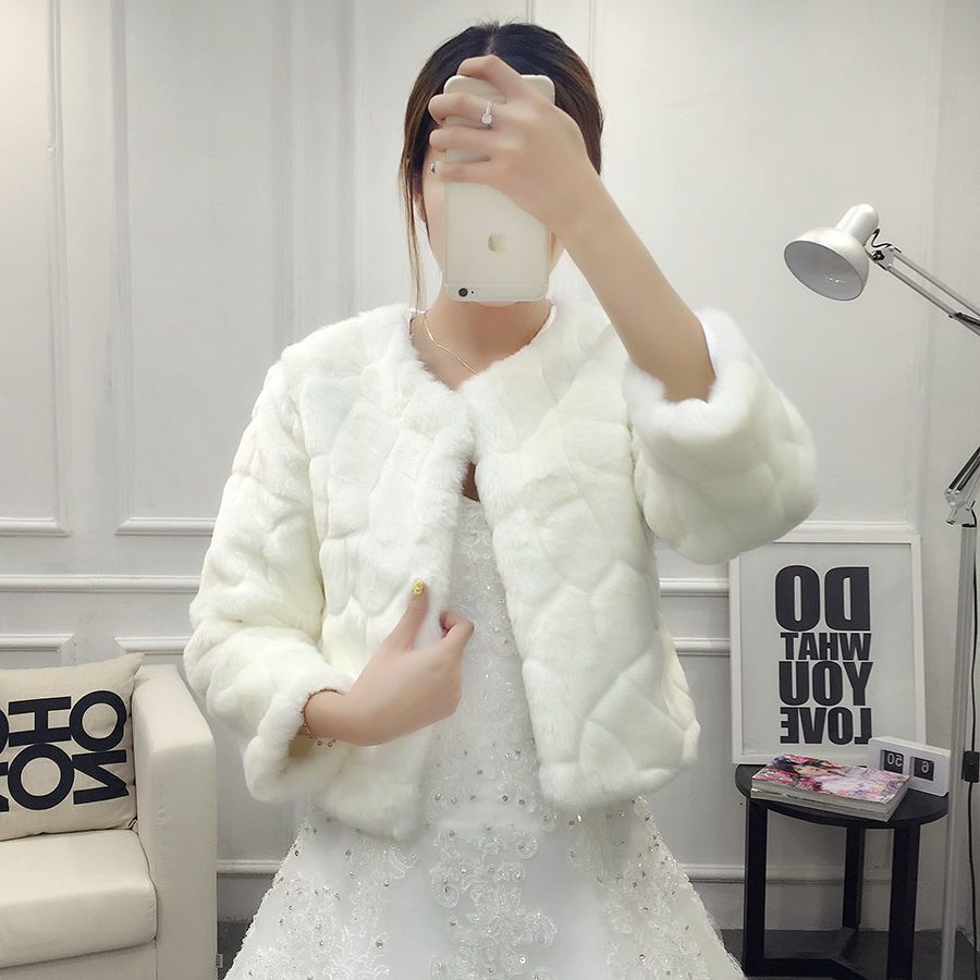 Khăn Choàng Lông Ấm Áp Cho Cô Dâu hs801