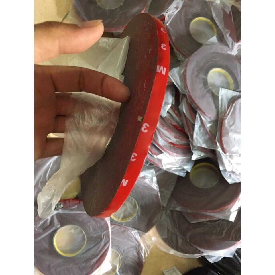 Băng keo 3M cuộn to