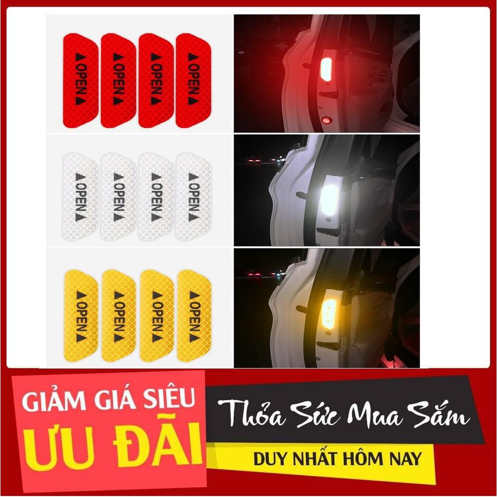 Bộ 4 Miếng Decal Phản Quang Dán Cánh Cửa Ô Tô OPEN Cao Cấp AZONE