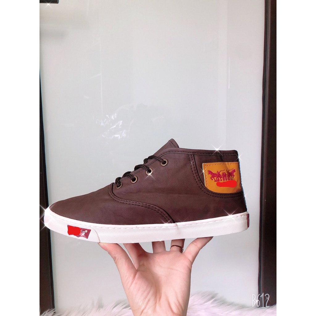 Giày Thể Thao Năng Động 4Màu Hàng Đẹp Chuẩn Mã NLV04 | BigBuy360 - bigbuy360.vn