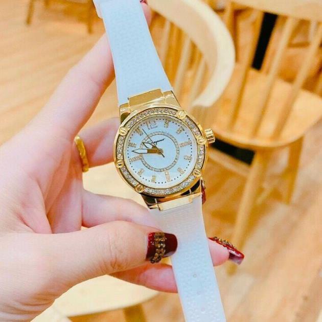Đồng hồ nữ ferragamo viền đính đá kim cương sang chảnh,đẳngcấp, quý phái