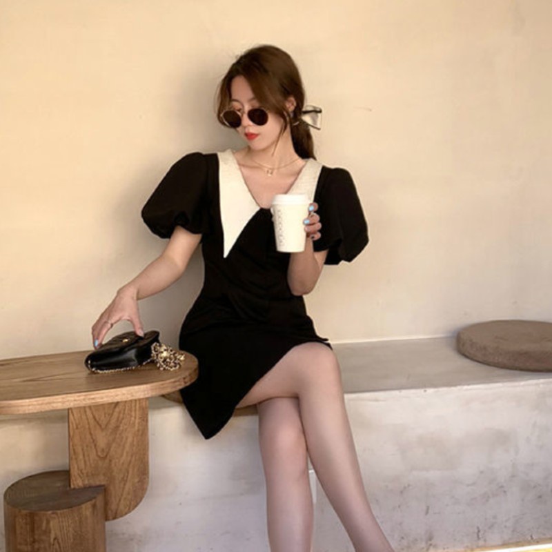 Váy sơ mi nữ dáng ngắn - Đầm đen ôm eo, tay phồng siêu tôn dáng V-CN | BigBuy360 - bigbuy360.vn