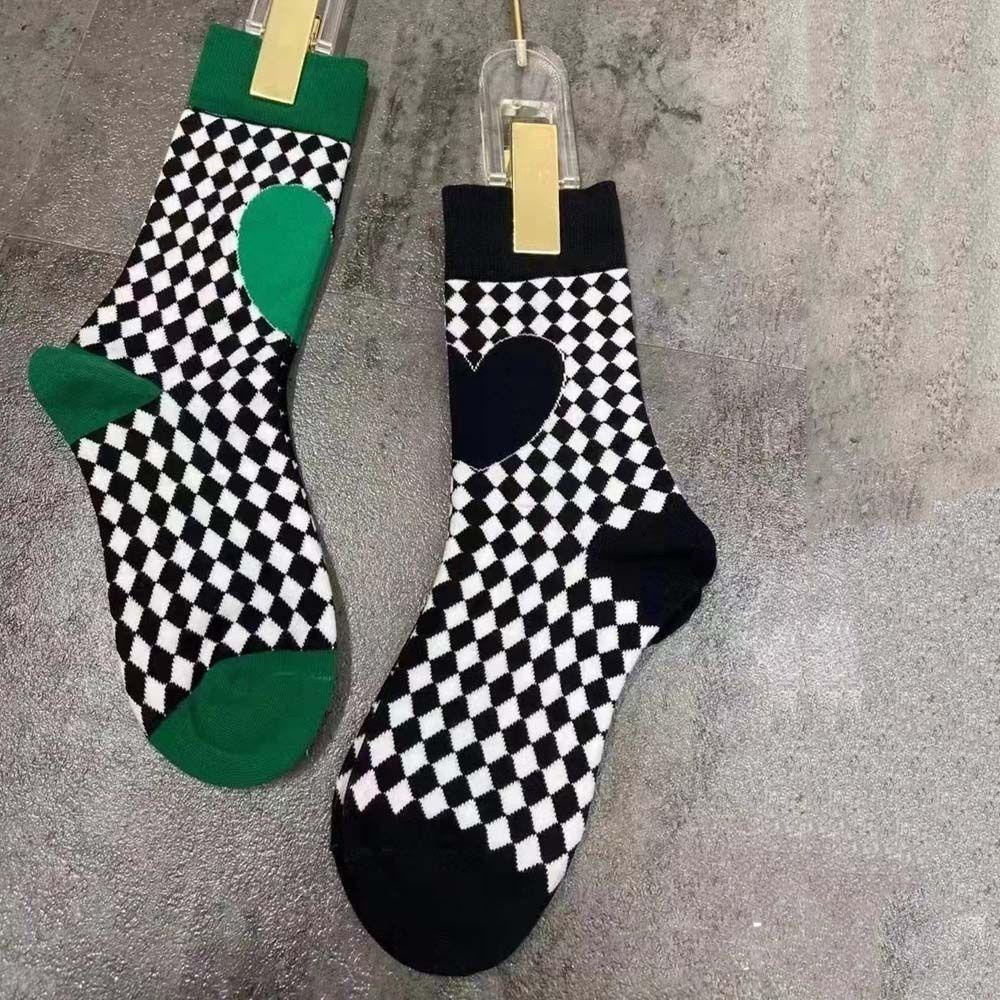 AROMA Đôi Vớ Thoáng Khí Thoải Mái Họa Tiết Kẻ Ô Vuông / Trái Tim Thời Trang Đường