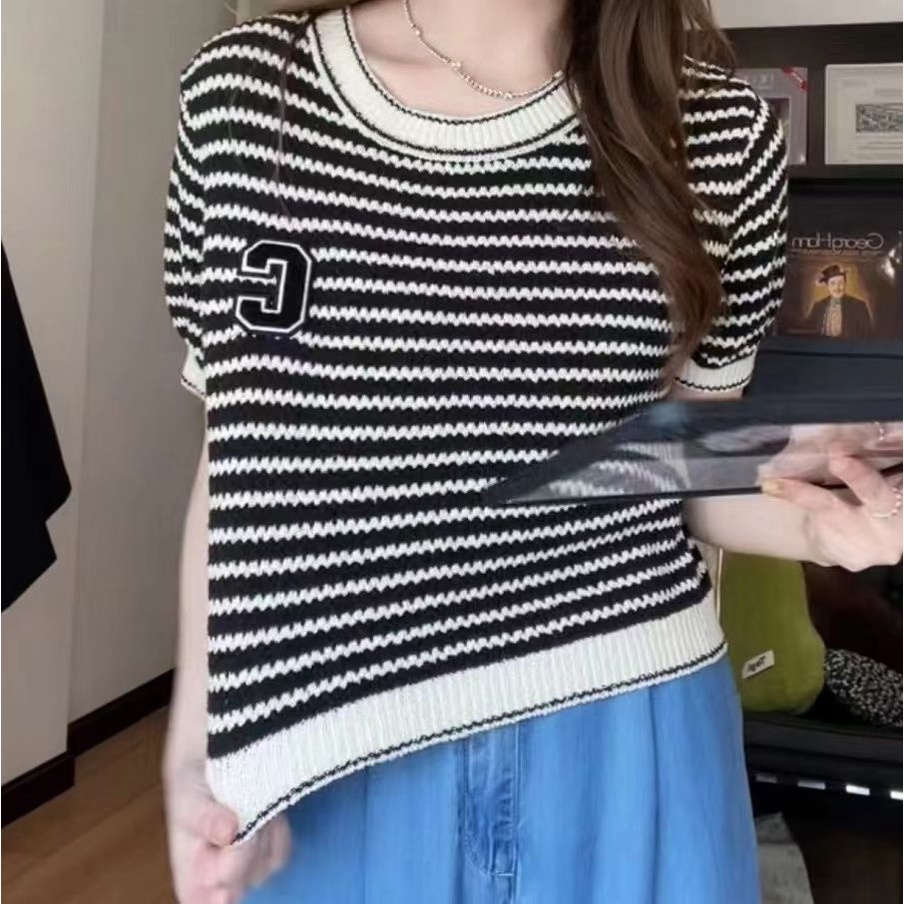 Áo Thun Ngắn Tay Cổ Tròn Họa Tiết Kẻ Sọc Phong Cách Retro Thời Trang Mùa Hè Cho Nữ