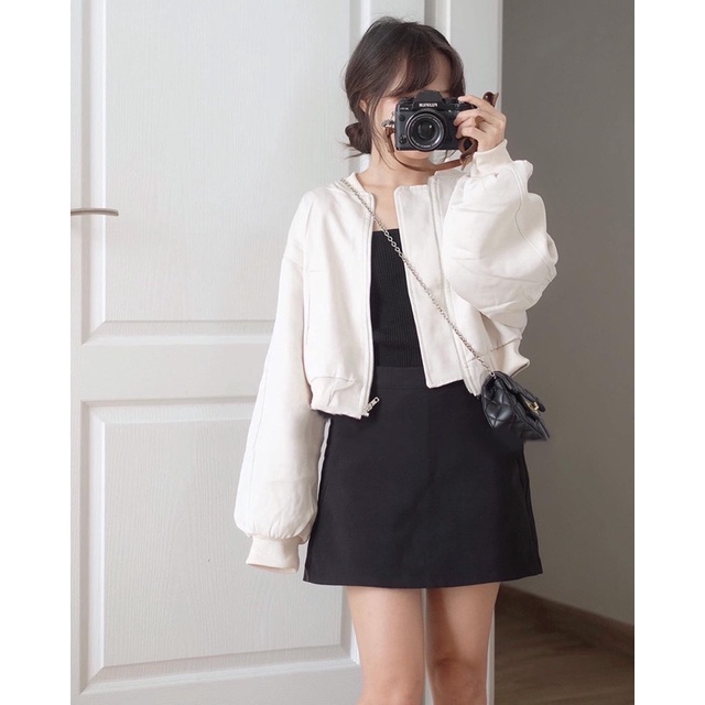 Bomber form ngắn phong cách nữ tính