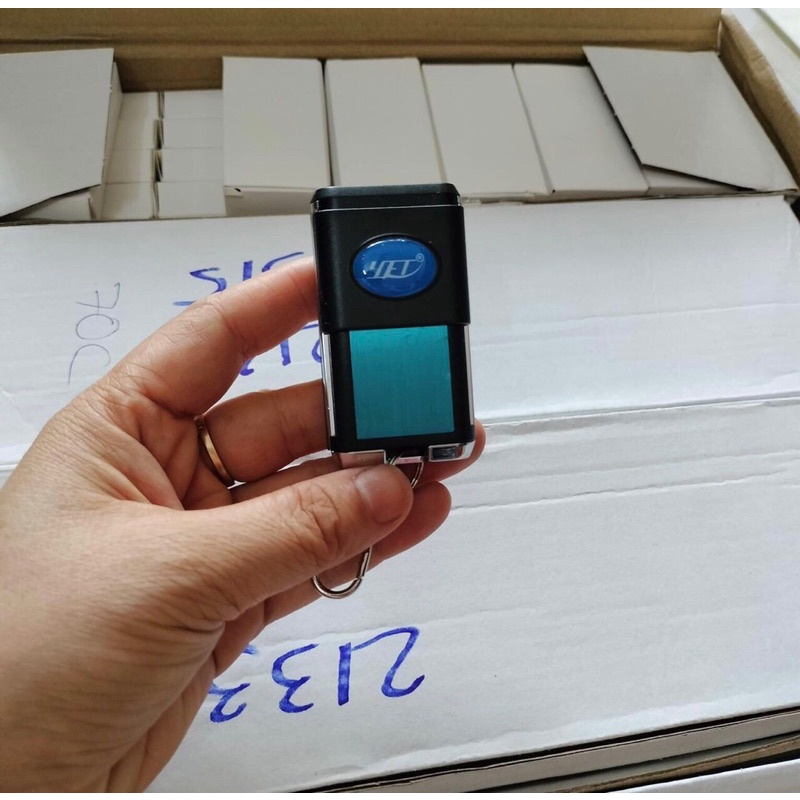 Remote cửa cuốn YET chuyên sao chép Mã nhảy