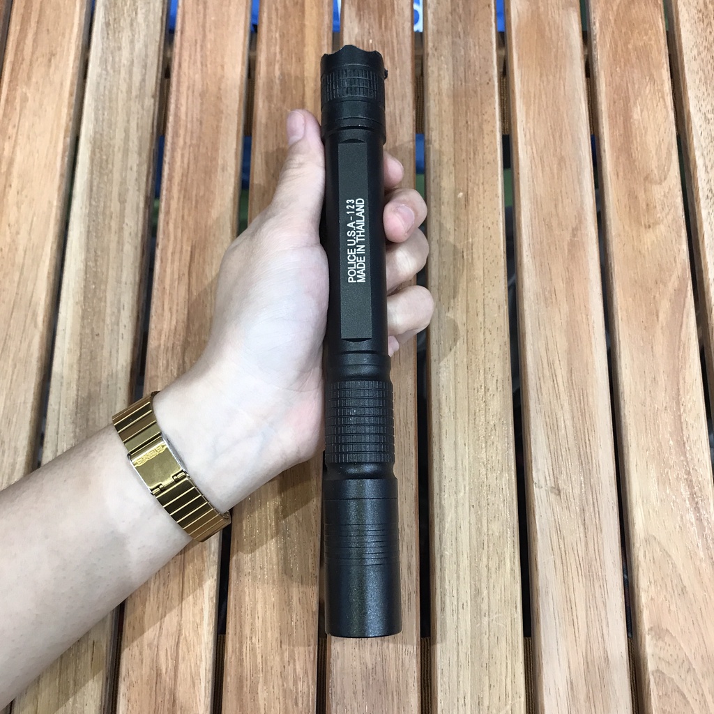 Đèn pin cầm tay PoliceLed T186