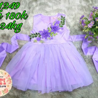 Đầm công chúa ren hoa