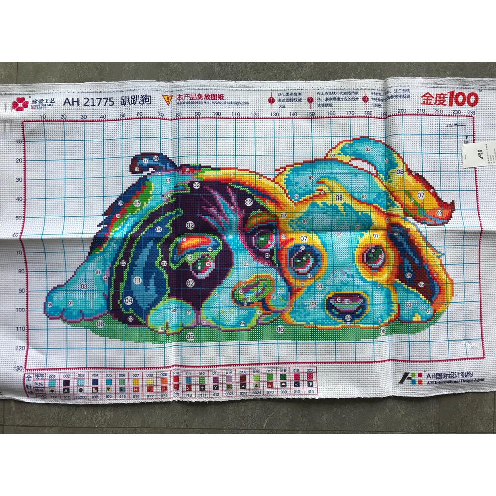 TRANH THÊU CHỮ THẬP HÌNH 2 CON CHÓ DỄ THƯƠNG