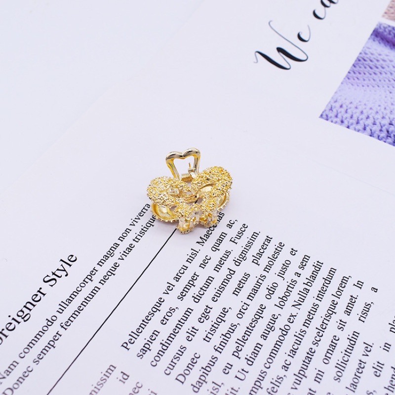 Kẹp tóc càng cua xi vag hot trend