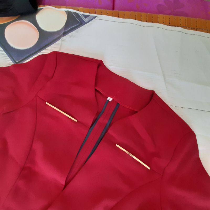 ÁO VEST CÔNG SỞ MÀU ĐỎ ĐÔ