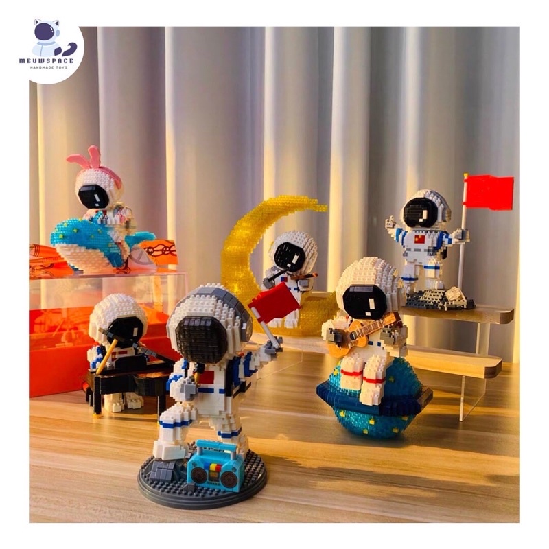 (Có sẵn) Bộ lắp ghép Phi hành gia ban nhạc [Spaceman blocks]