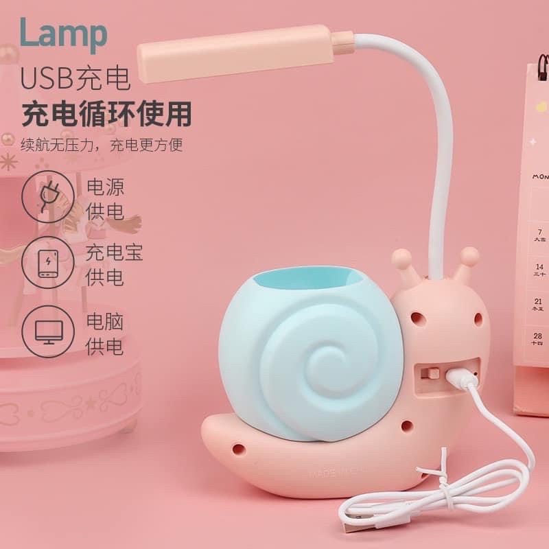 Đèn học tích điện mẫu ốc sên có ống cắm bút