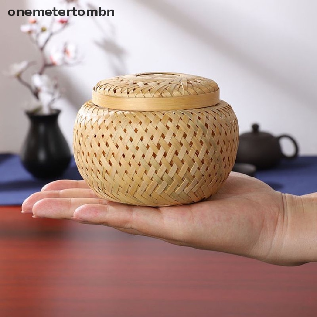 1 Rổ Tre Đan Hai Lớp Có Nắp Đậy Tiện Dụng