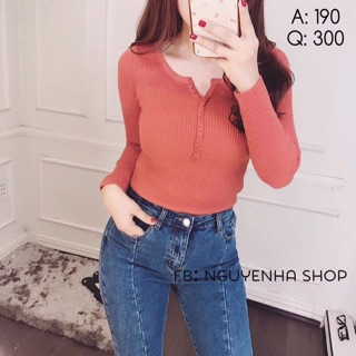 Áo len gân phối nút tay dài qc