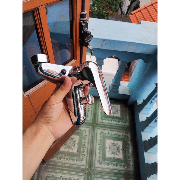 BỘ SẢN PHẨM SEN TẮM CAESAR BH 12 THÁNG