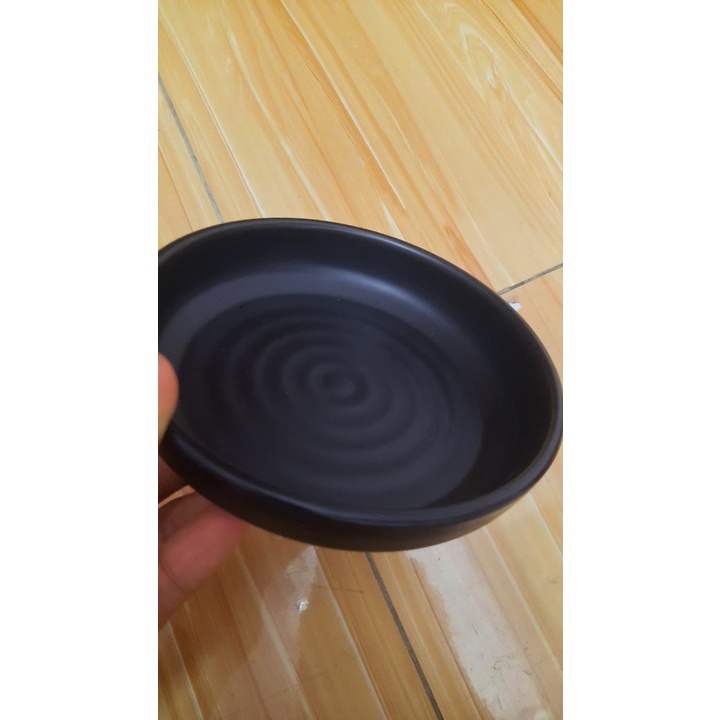 Dĩa tròn gân sâu nhựa Melamine nhám đen Size 13.9 x 3.3 cm
