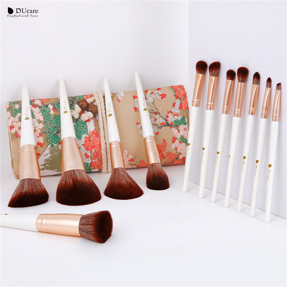 Set 12 Cọ Trang Điểm Chuyên Nghiệp DUcare Kèm Túi Đựng