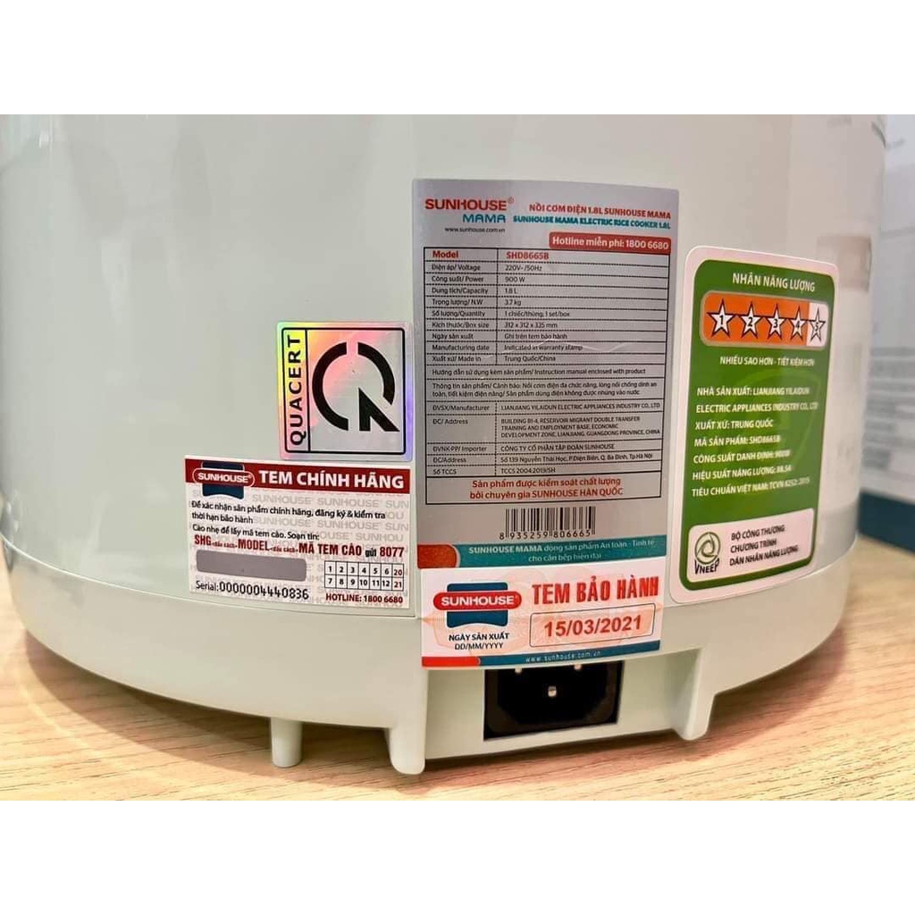 Nồi cơm điện 1,8l Sunhouse mama SHD8665B công suất 900W bảo hành 24 tháng