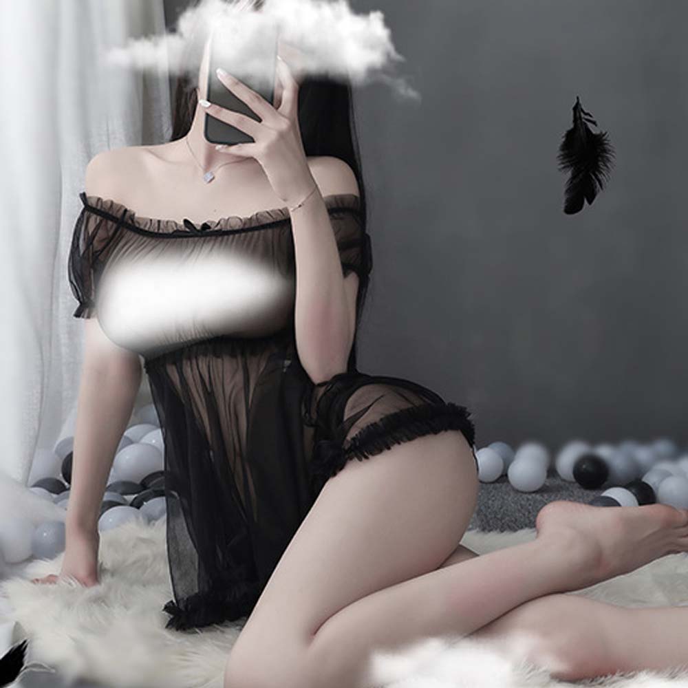 Set Đầm Ngủ Xuyên Thấu Và Quần Lót Lọt Khe Quyến Rũ Dành Cho Nữ