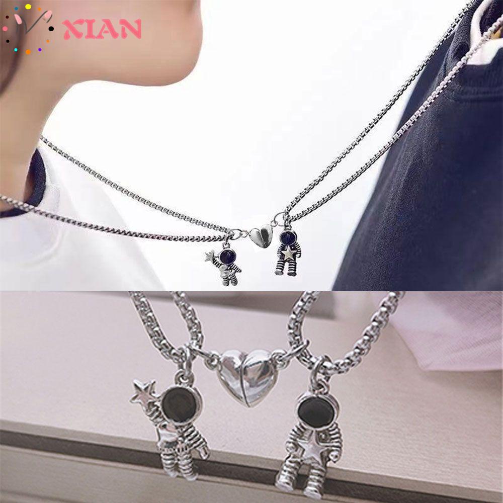 Dây Chuyền Nam Châm Mặt Hình Phi Hành Gia Thời Trang Cho Cặp Đôi